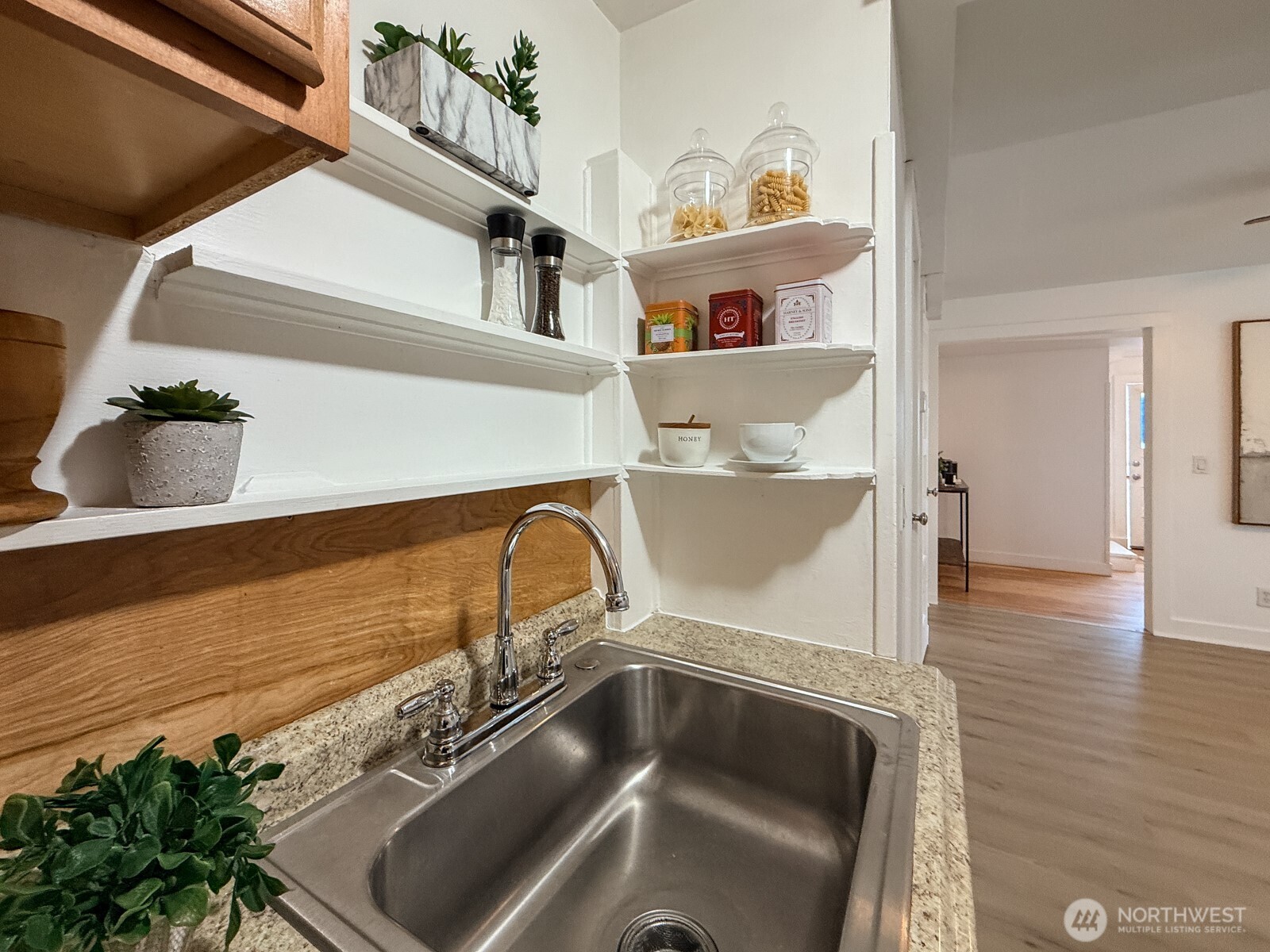 MLS #NWM2499961 image #20