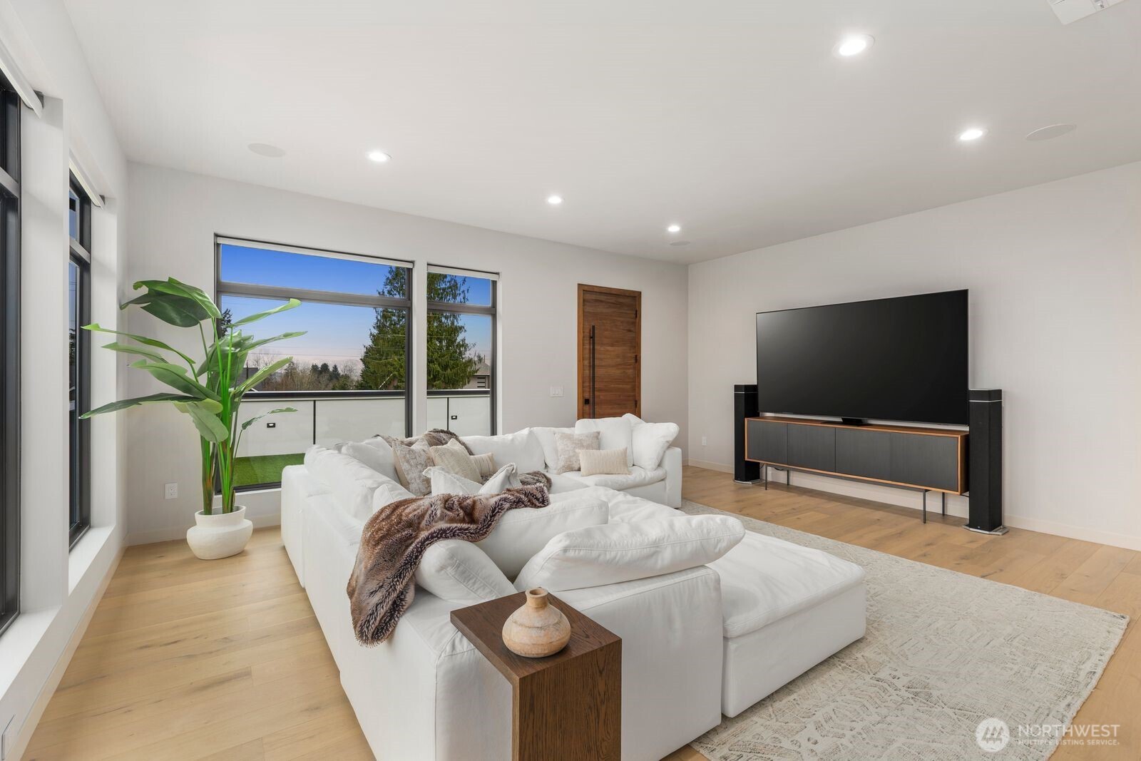 MLS #NWM2499963 image #24