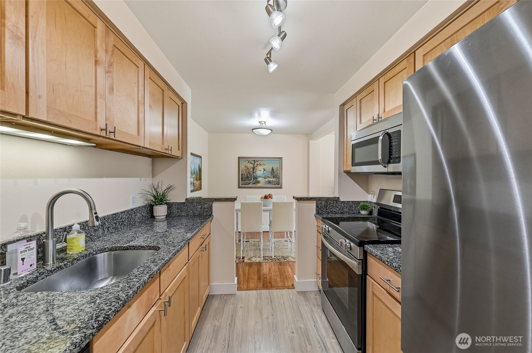 MLS #NWM2499965 image #7