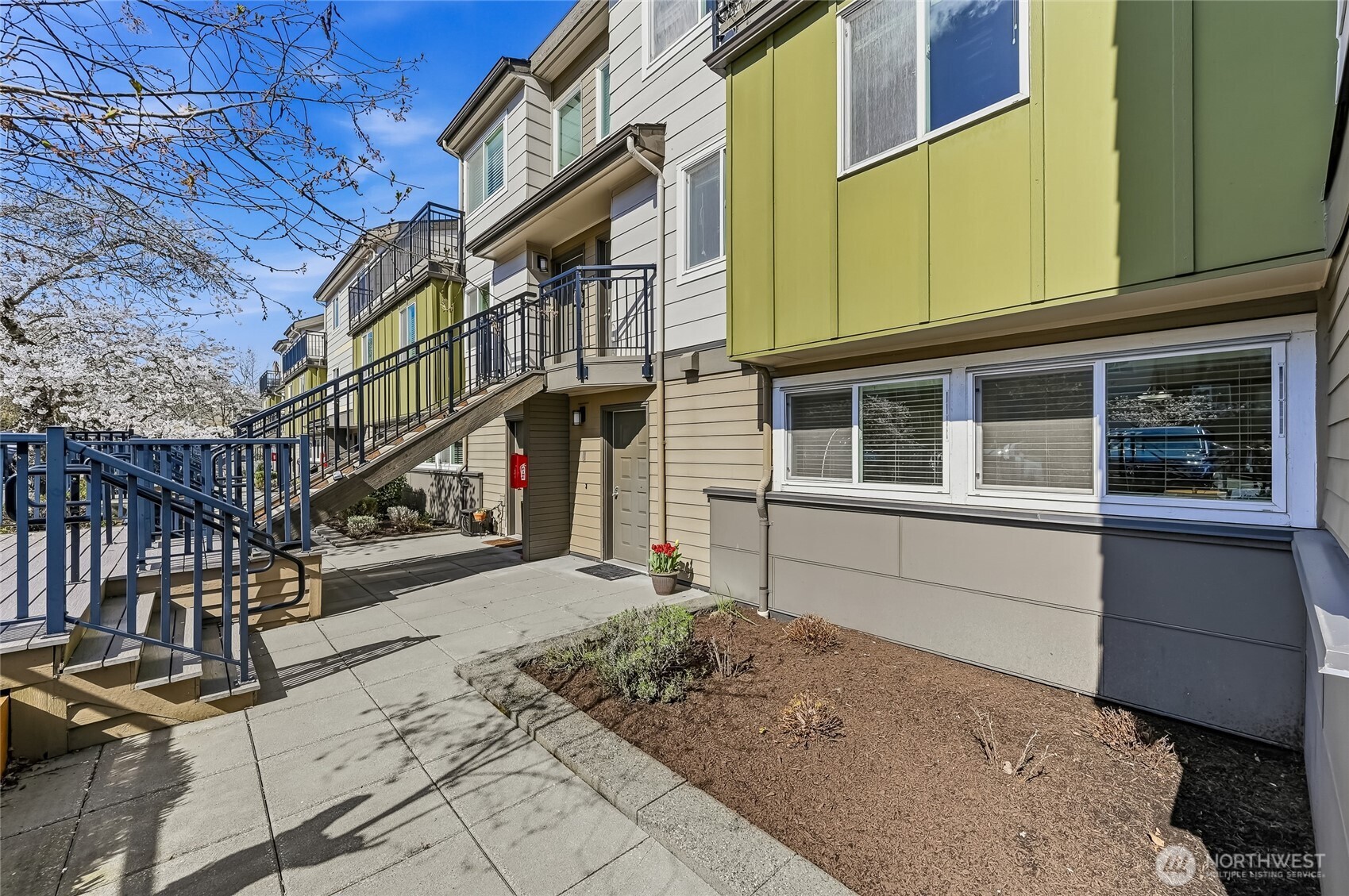 MLS #NWM2499965 image #1