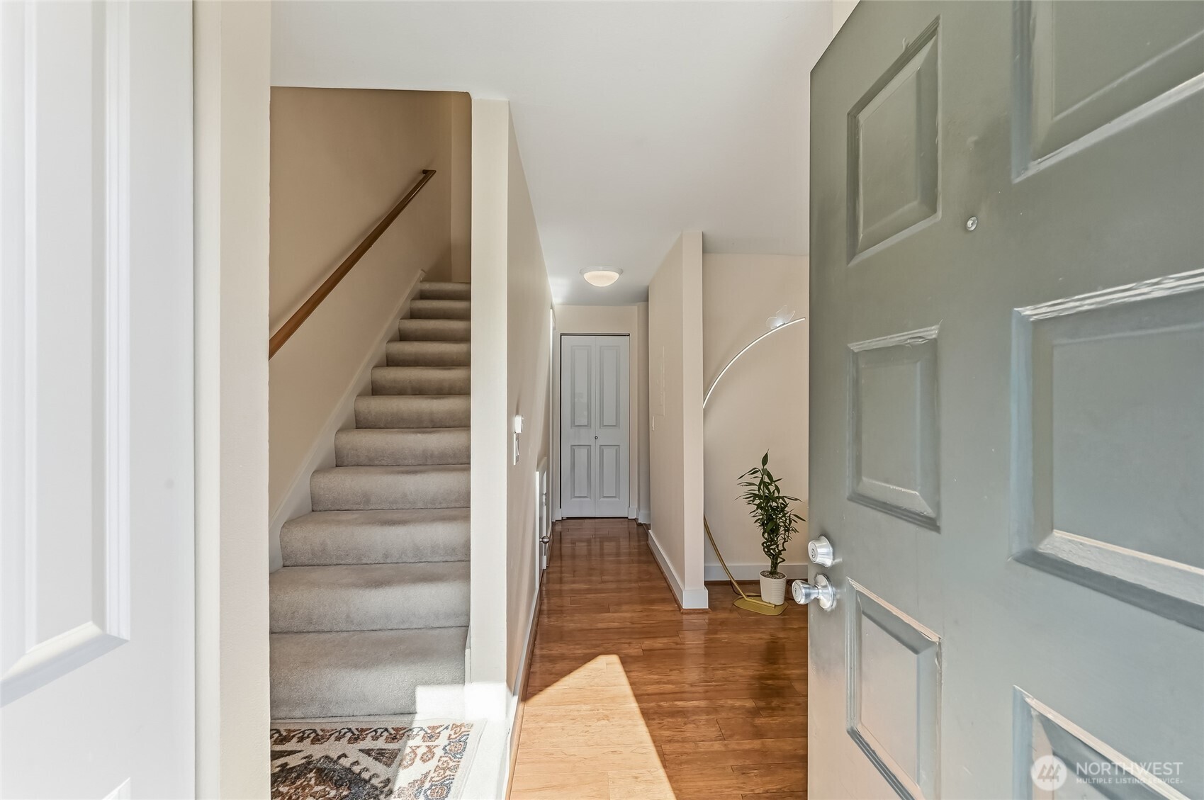 MLS #NWM2499965 image #2