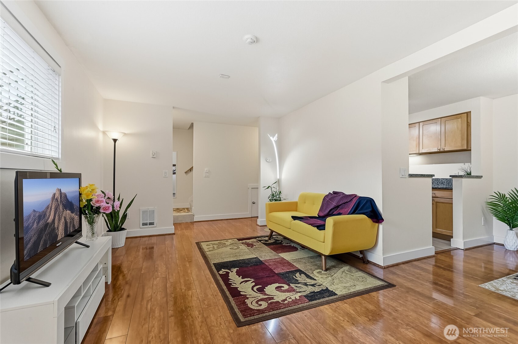 MLS #NWM2499965 image #4