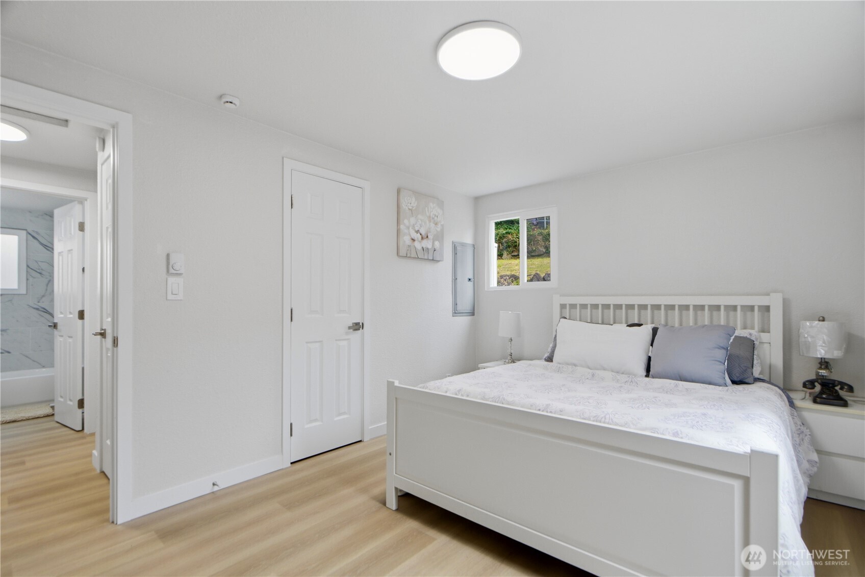 MLS #NWM2500078 image #12