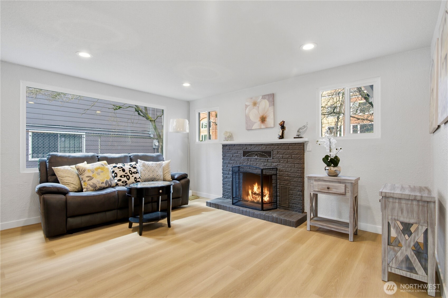 MLS #NWM2500078 image #2