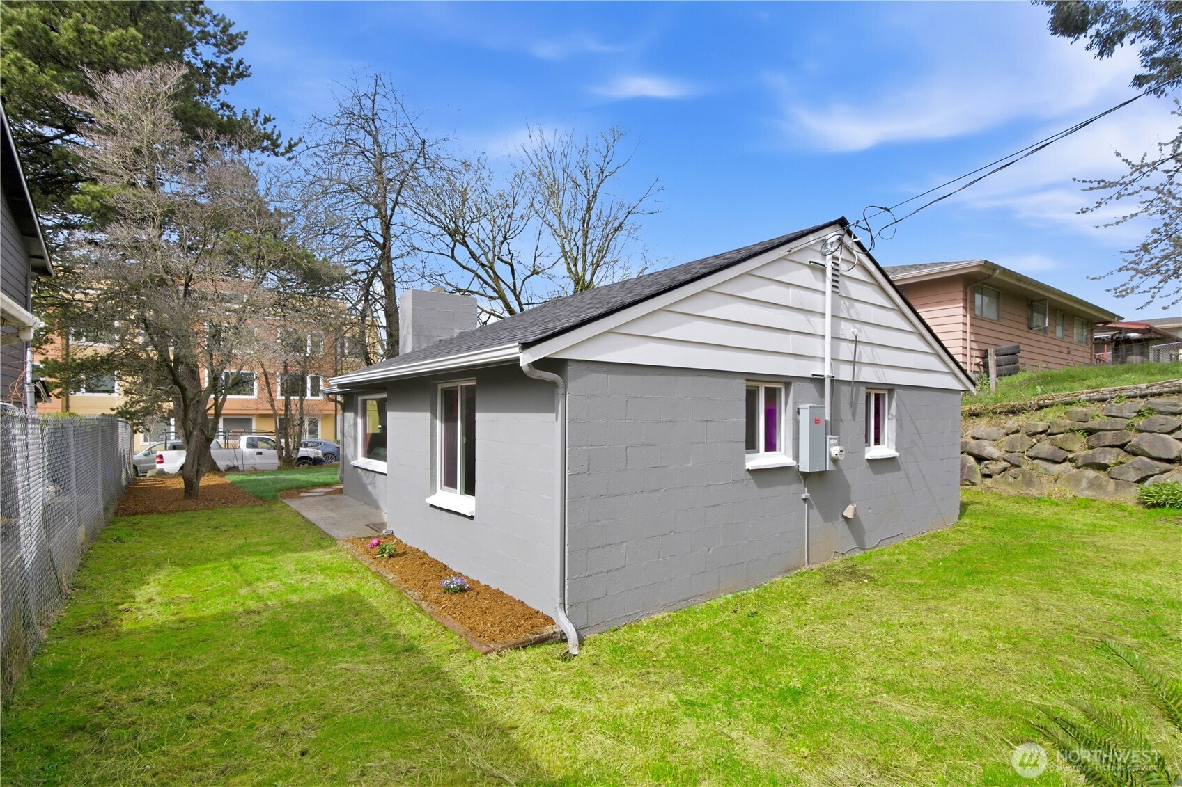 MLS #NWM2500078 image #17