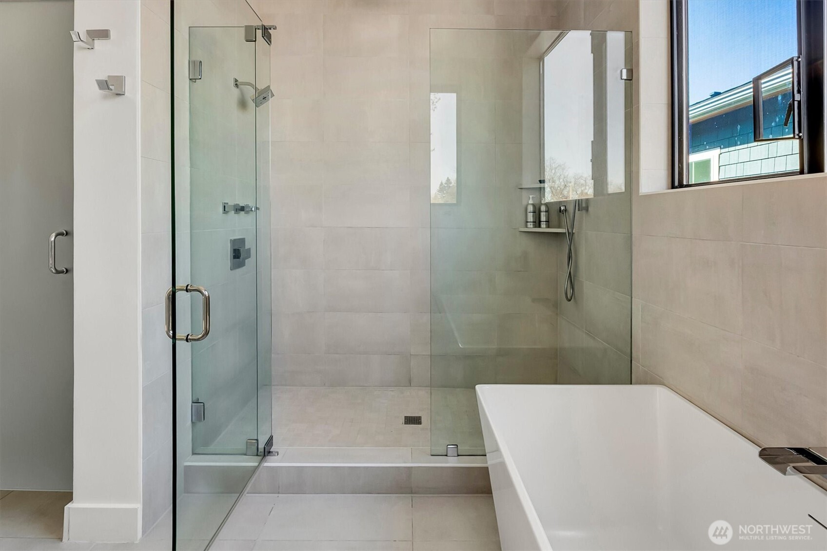 MLS #NWM2500115 image #15