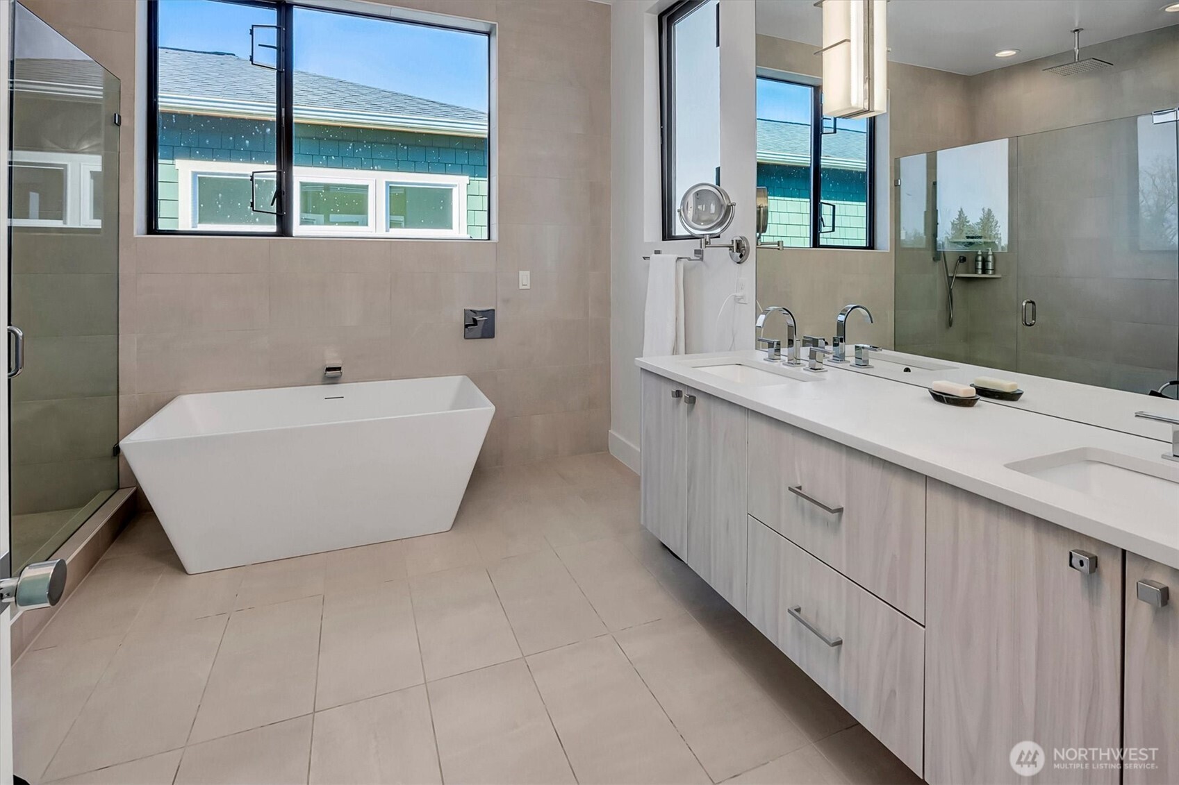 MLS #NWM2500115 image #14