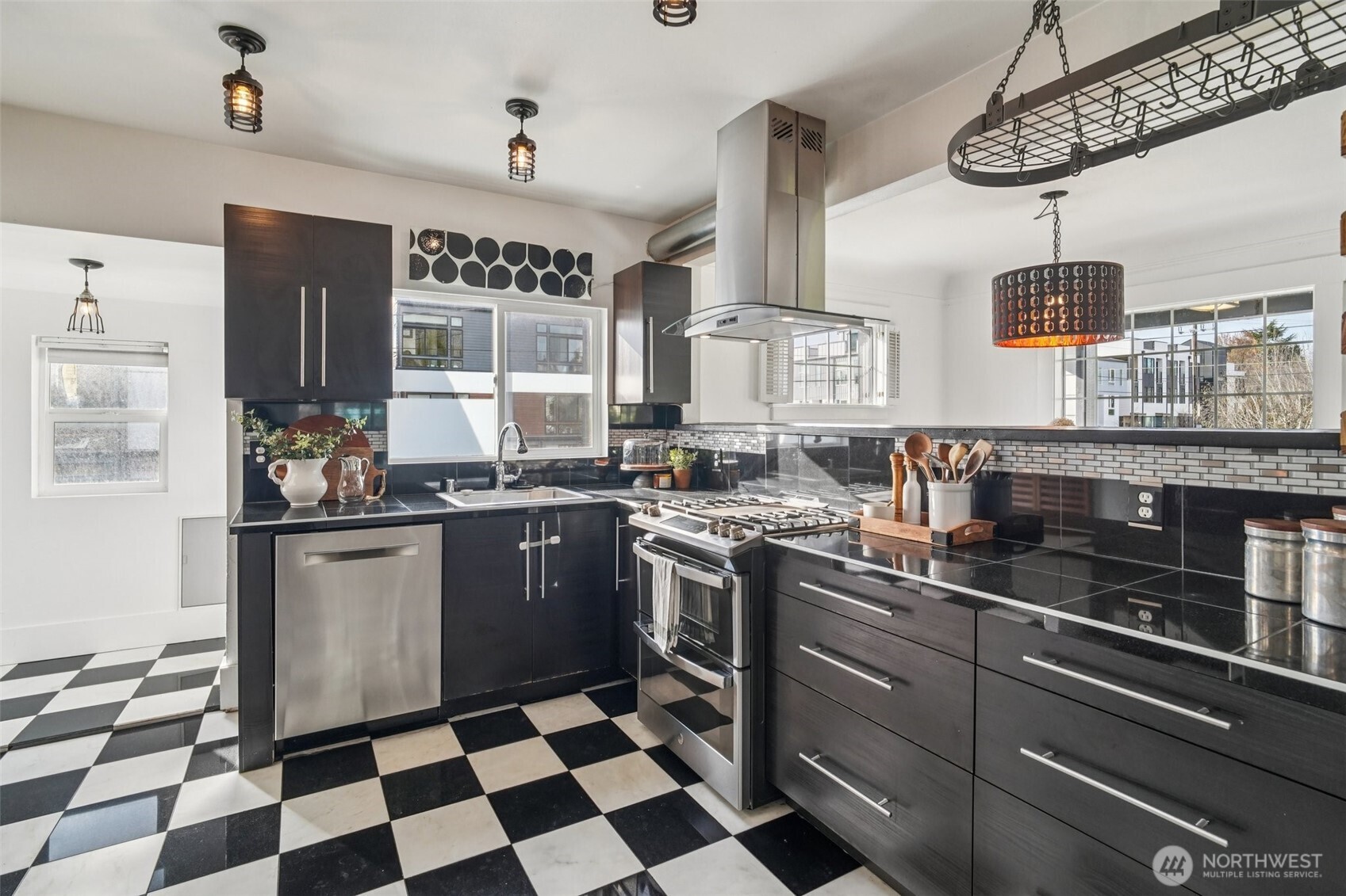 MLS #NWM2500130 image #6