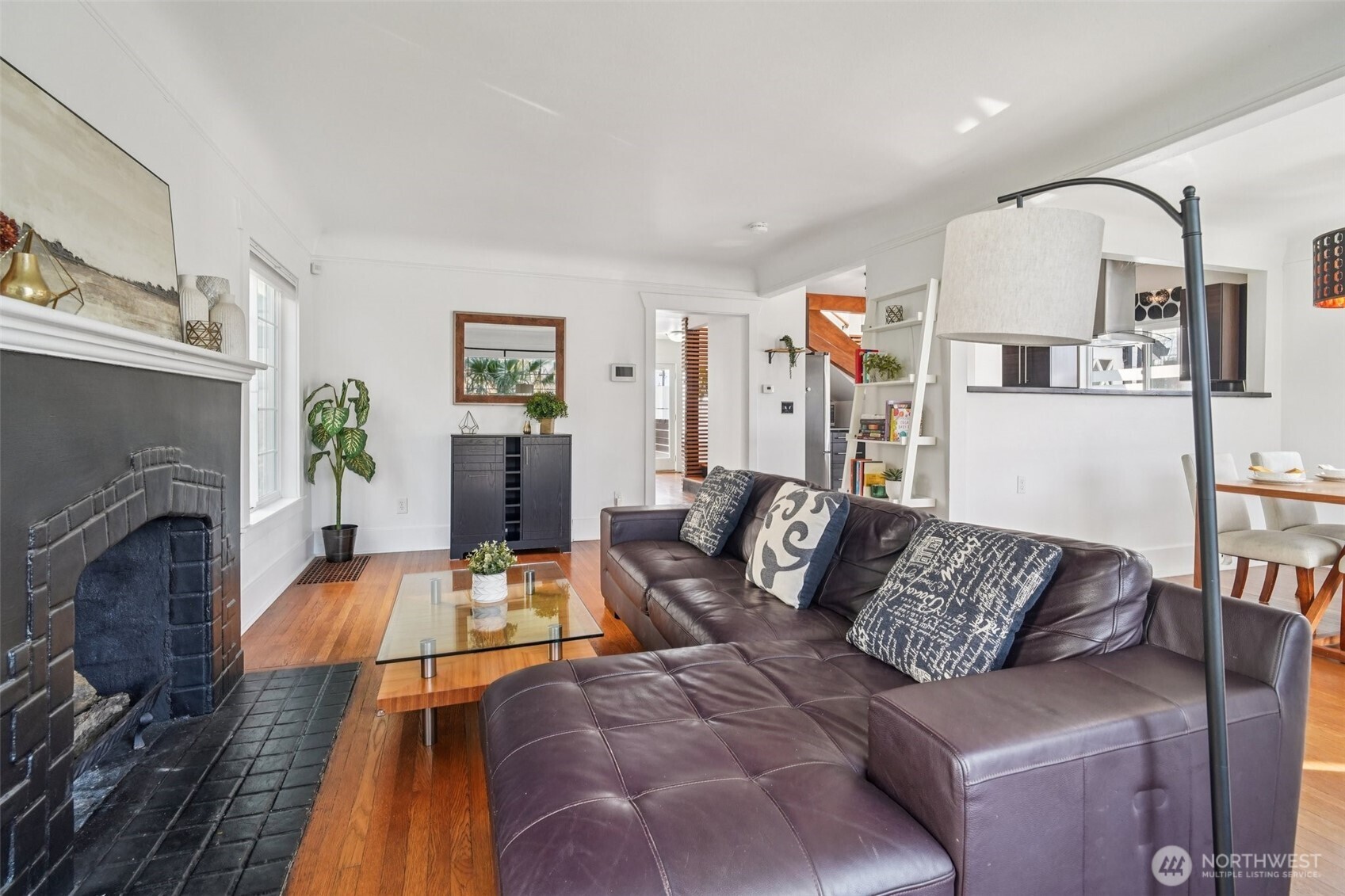 MLS #NWM2500130 image #3