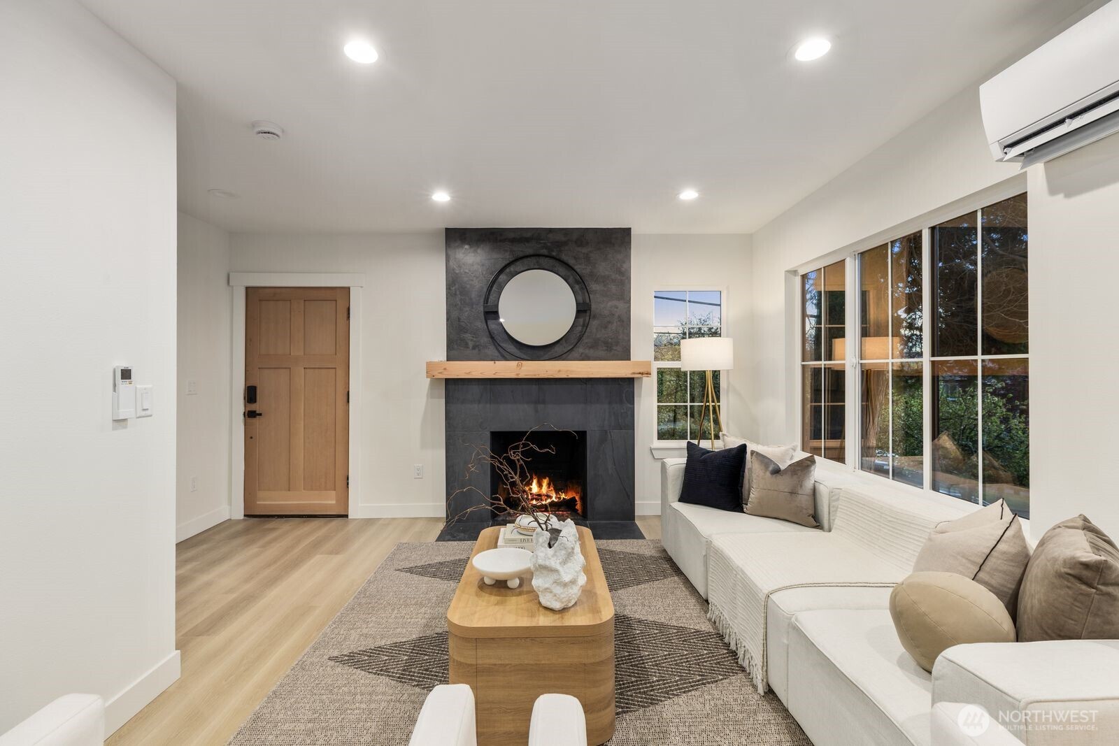 MLS #NWM2500144 image #4