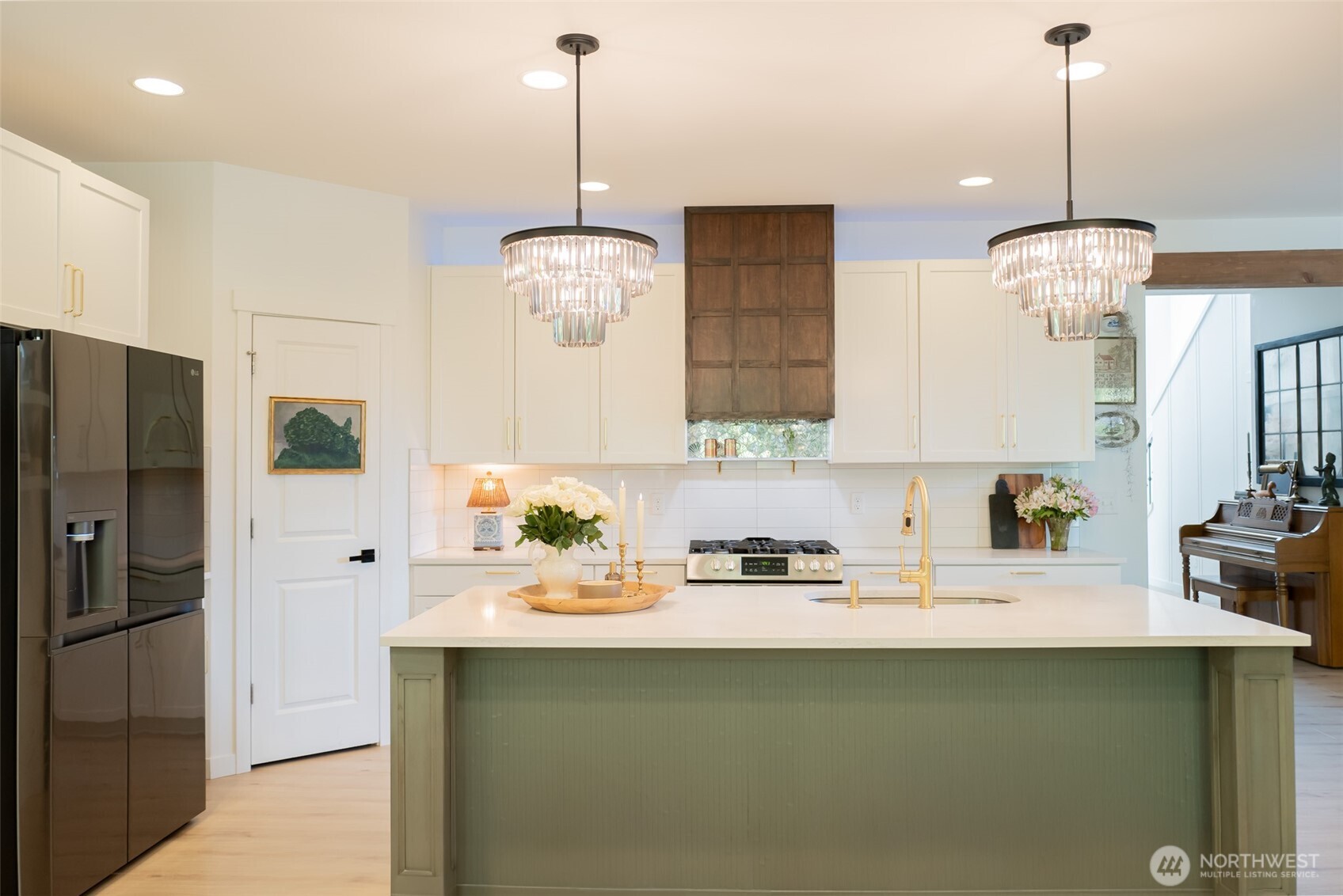 MLS #NWM2500148 image #9