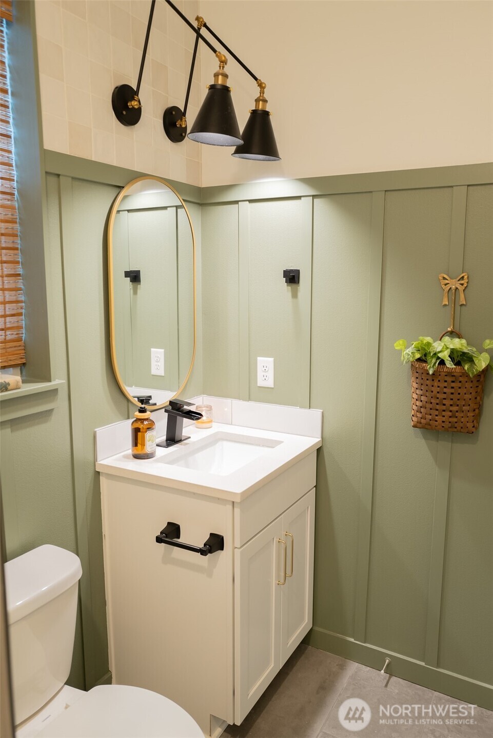 MLS #NWM2500148 image #10