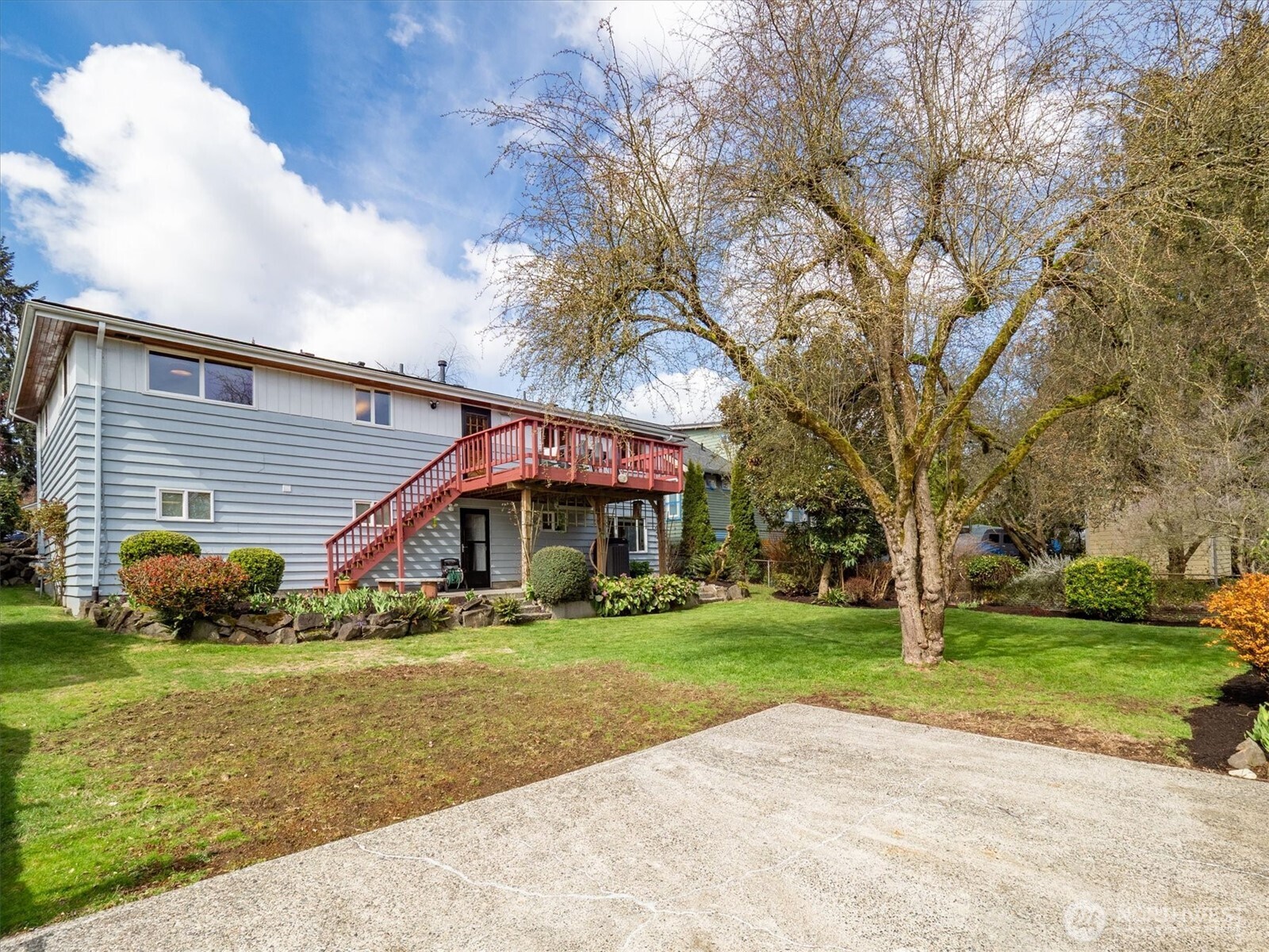 MLS #NWM2500153 image #30