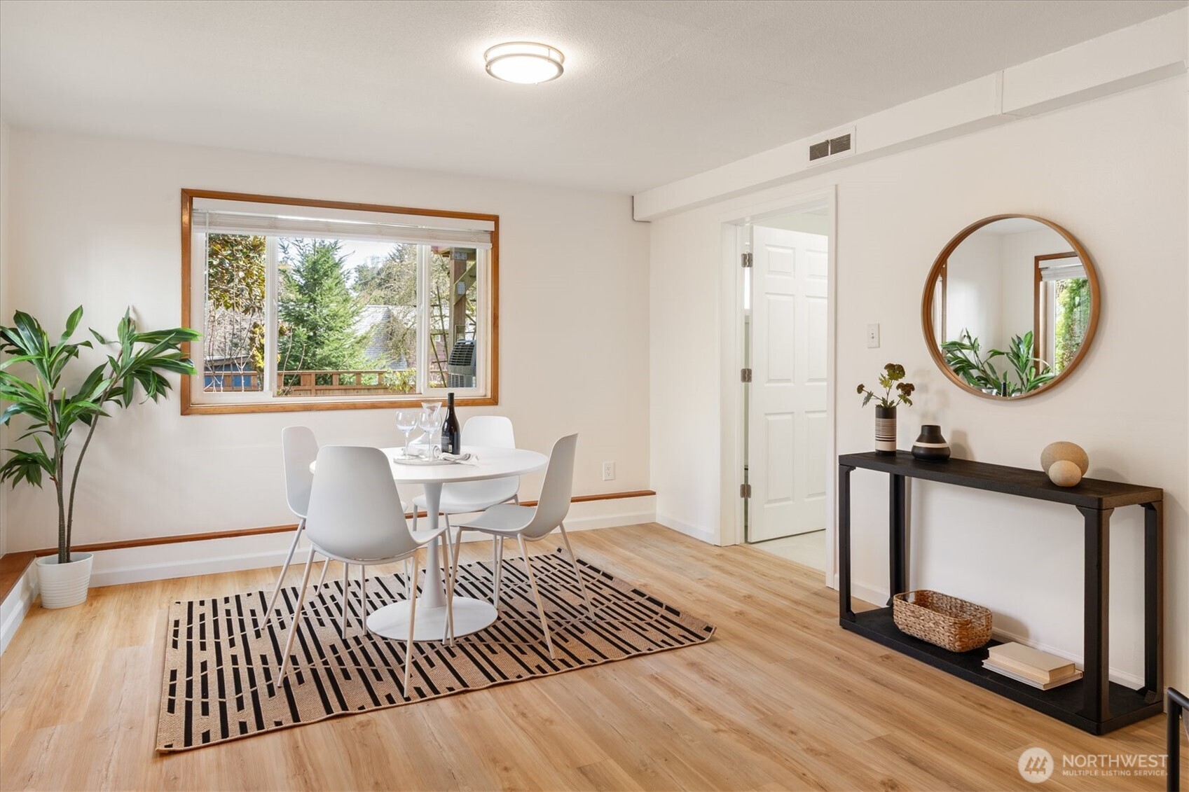 MLS #NWM2500153 image #24