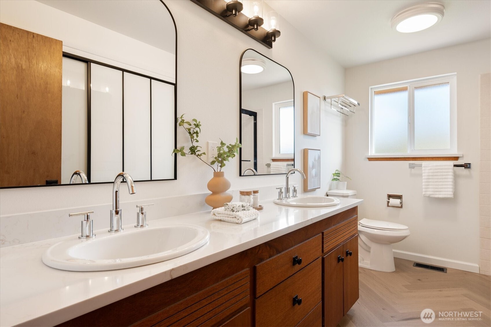 MLS #NWM2500153 image #20