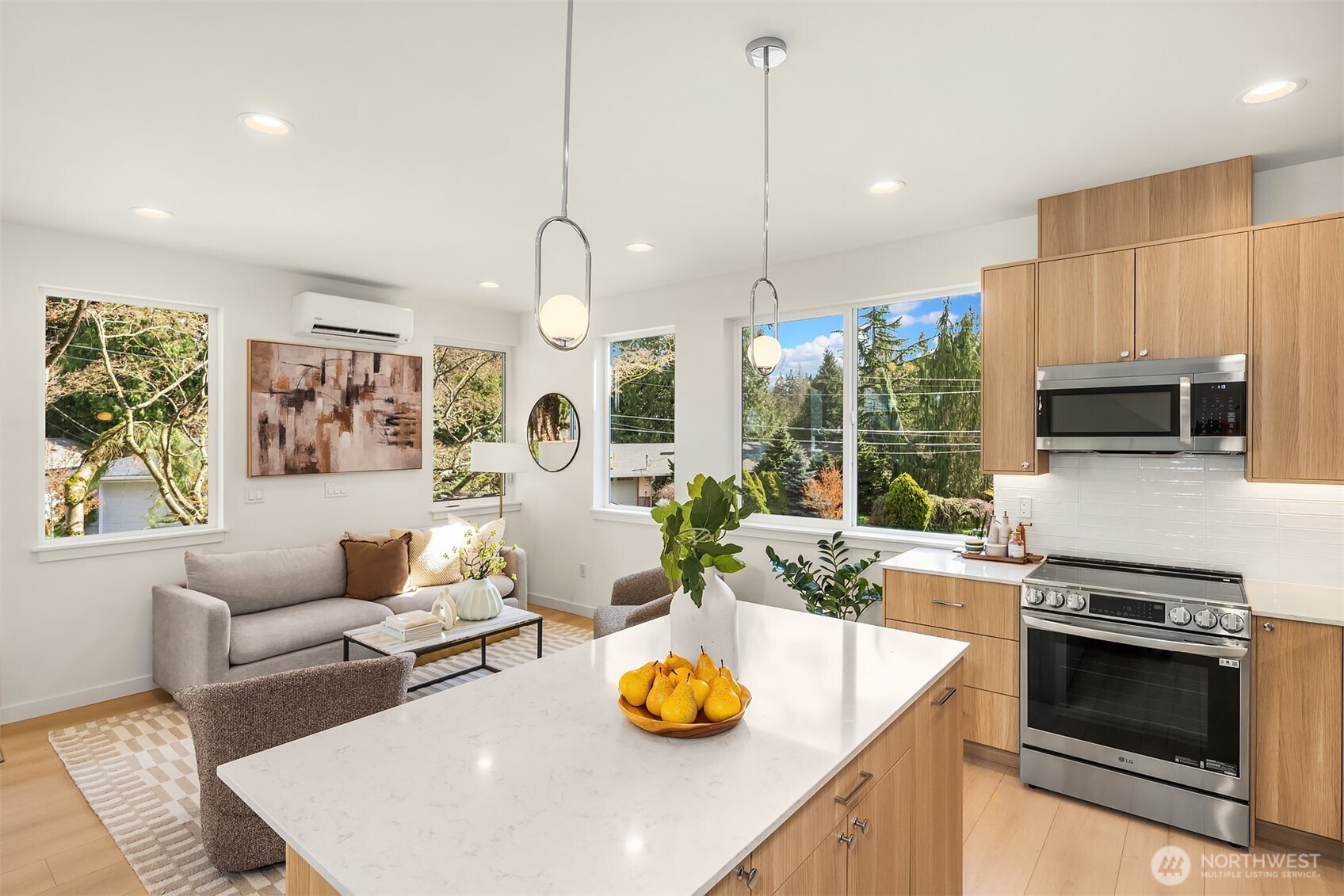 MLS #NWM2500175 image #5