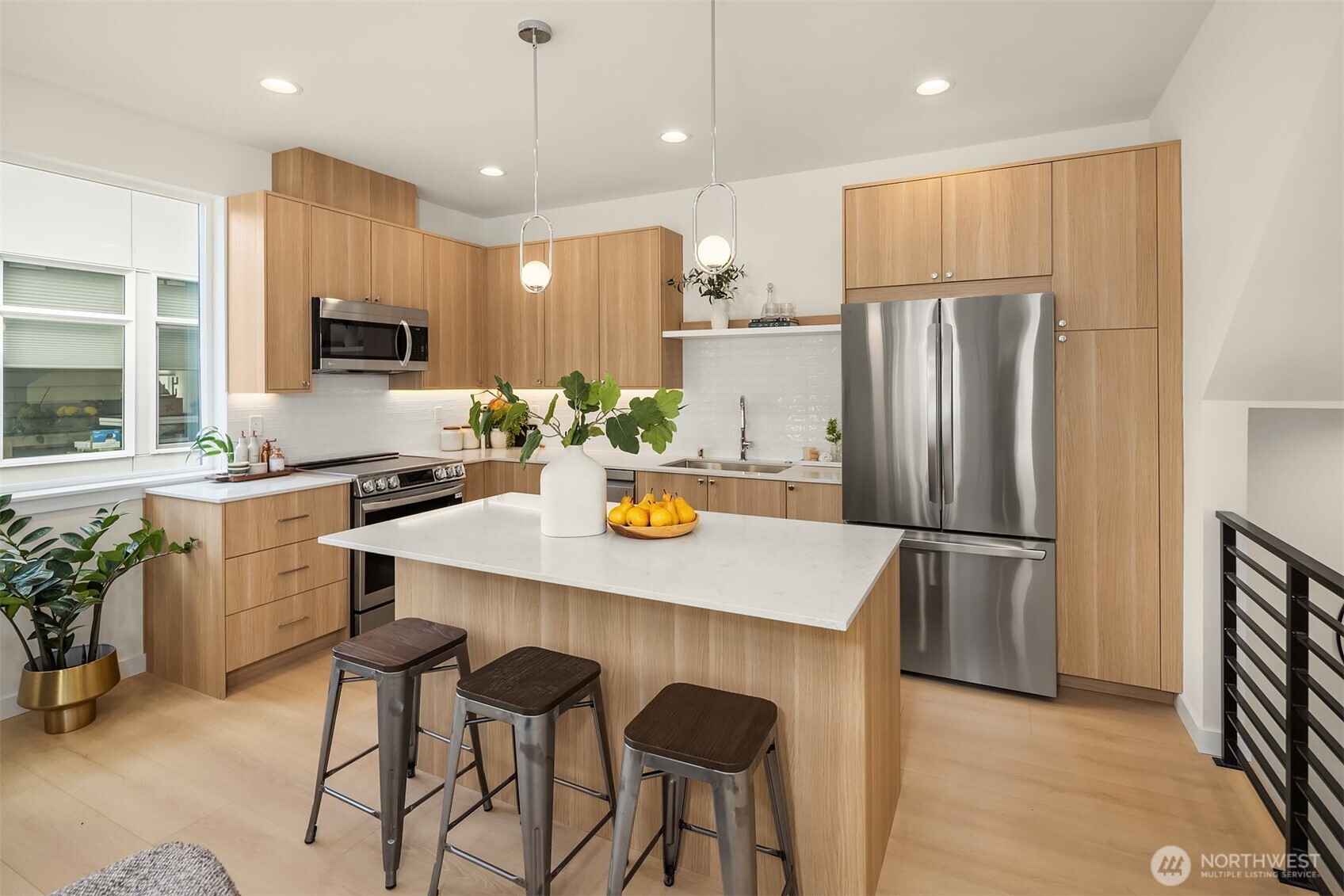 MLS #NWM2500175 image #3