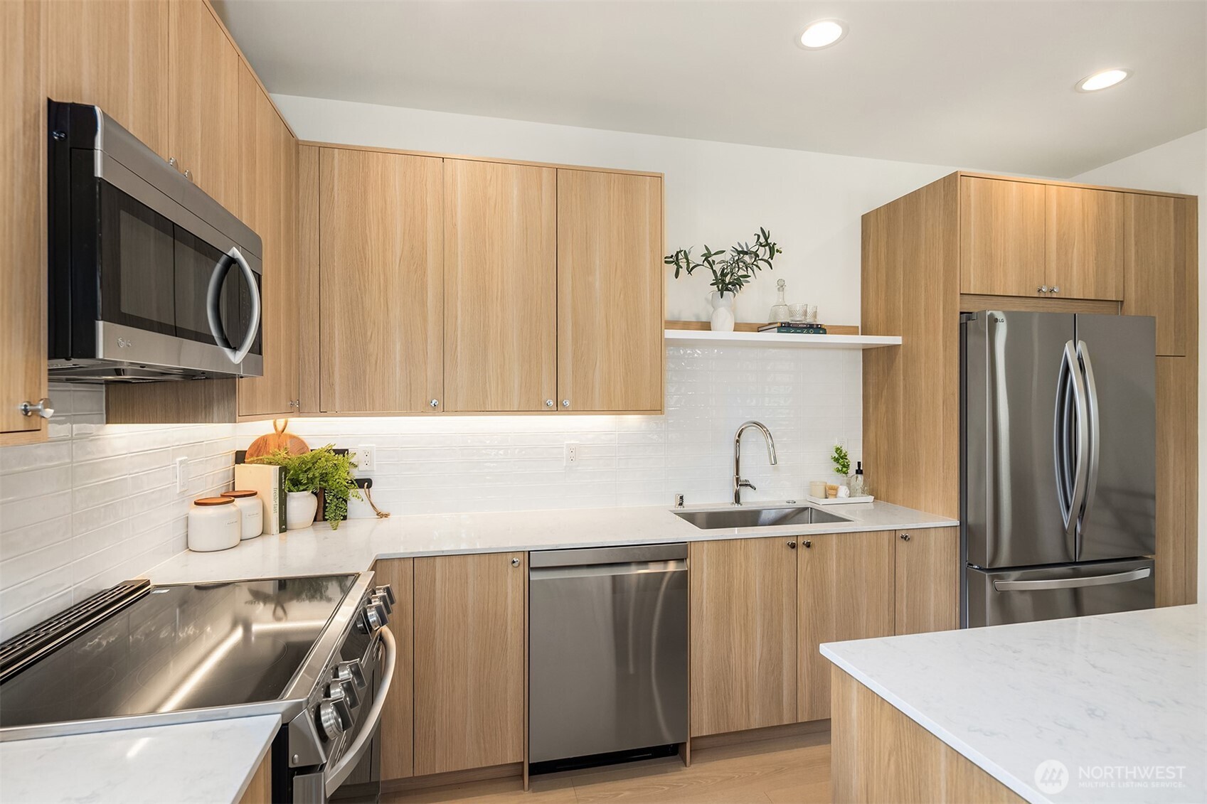 MLS #NWM2500175 image #6