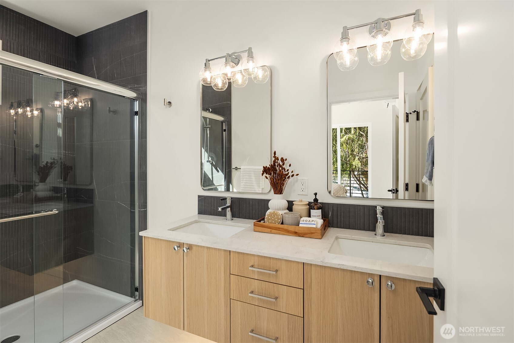 MLS #NWM2500175 image #19