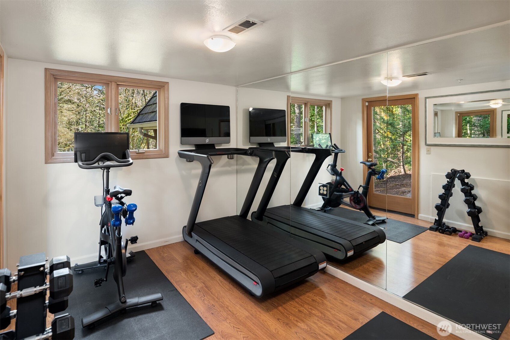 MLS #NWM2500212 image #13