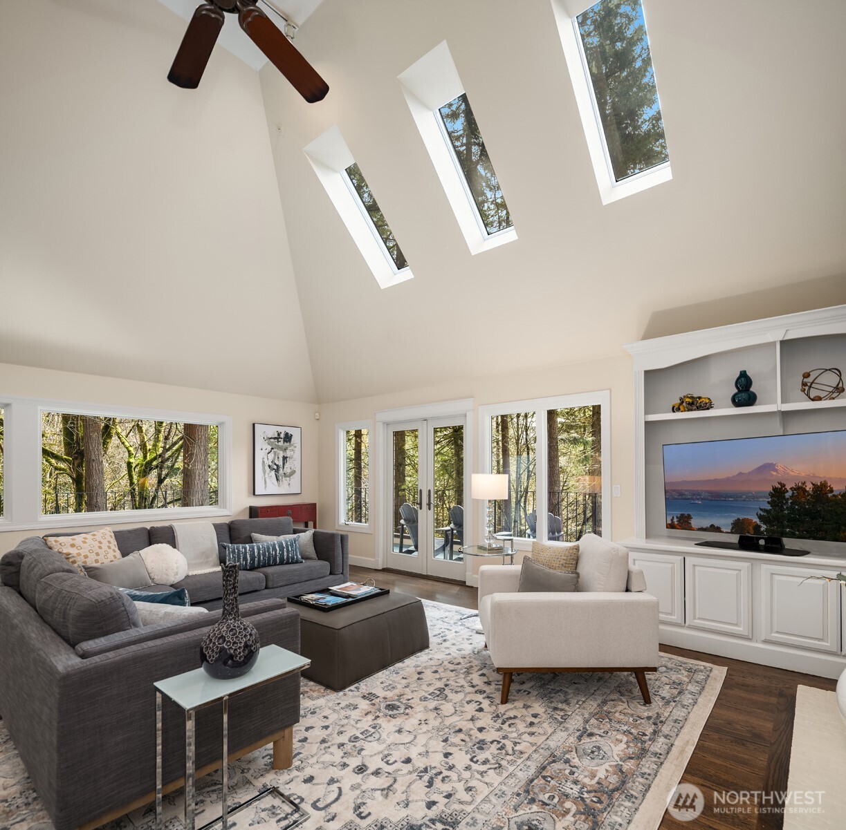 MLS #NWM2500212 image #15