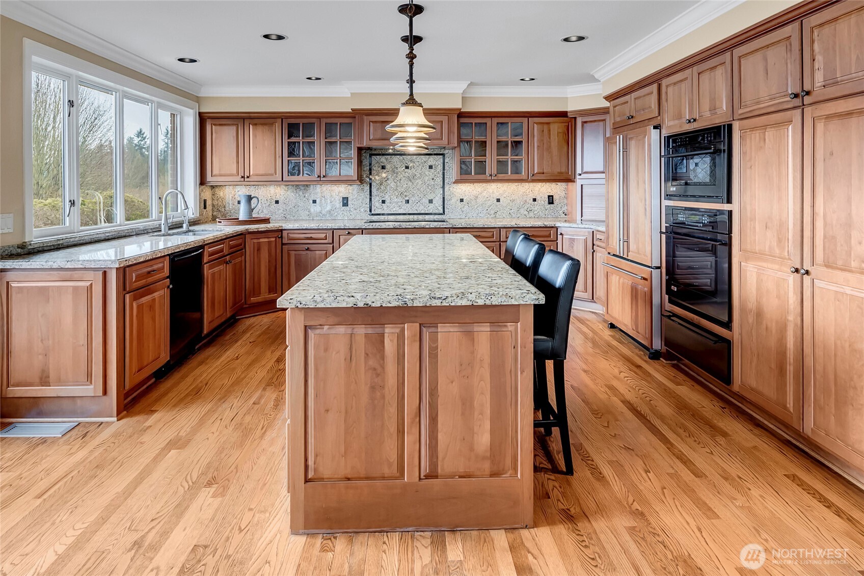 MLS #NWM2500214 image #4