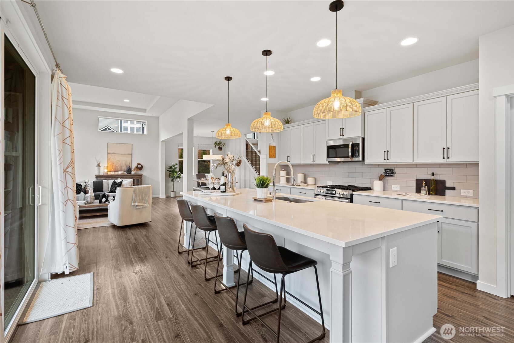 MLS #NWM2500269 image #10