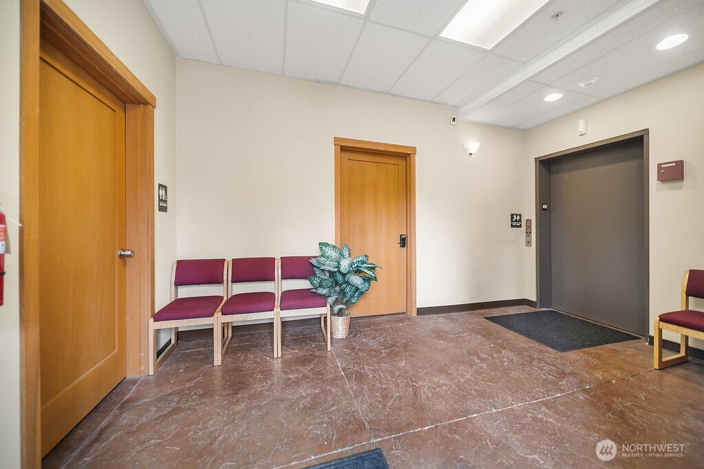 MLS #NWM2500282 image #11