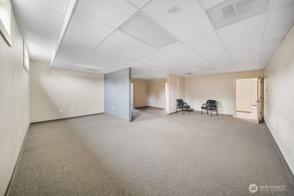 MLS #NWM2500282 image #30