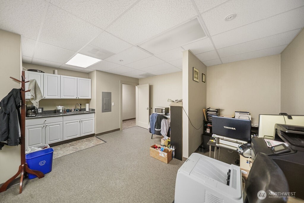 MLS #NWM2500282 image #36