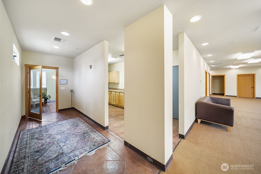 MLS #NWM2500282 image #24