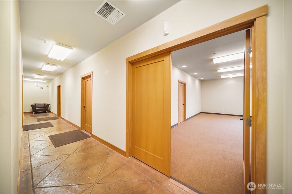 MLS #NWM2500282 image #13