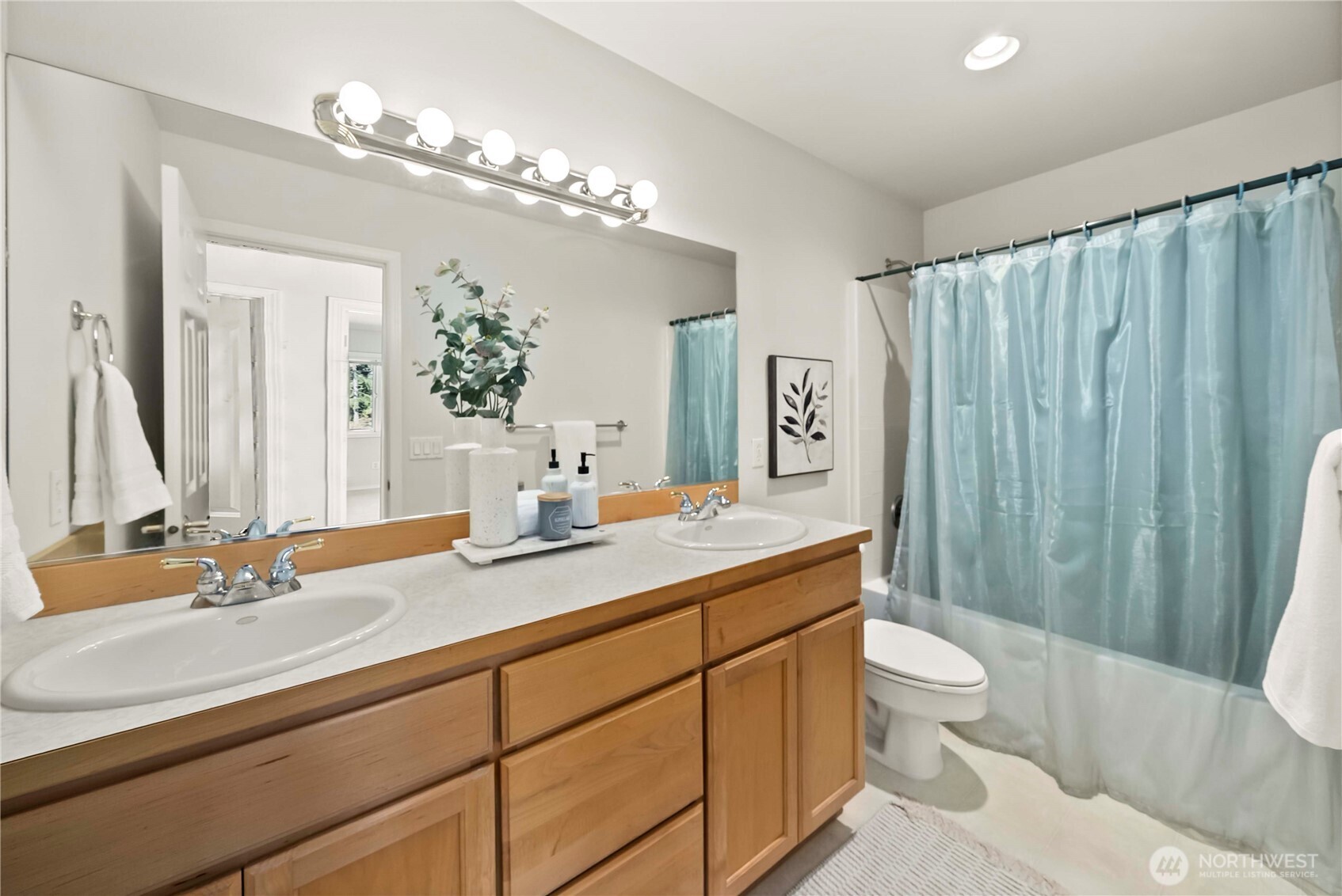 MLS #NWM2500318 image #35