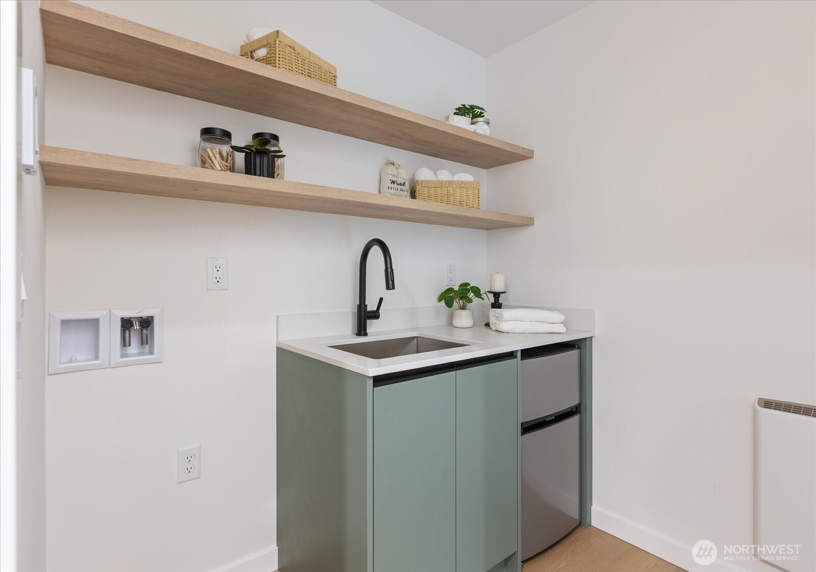 MLS #NWM2500328 image #24