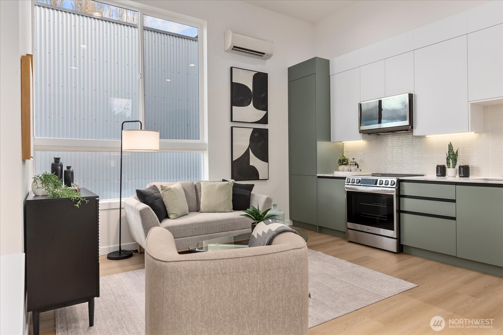 MLS #NWM2500328 image #9