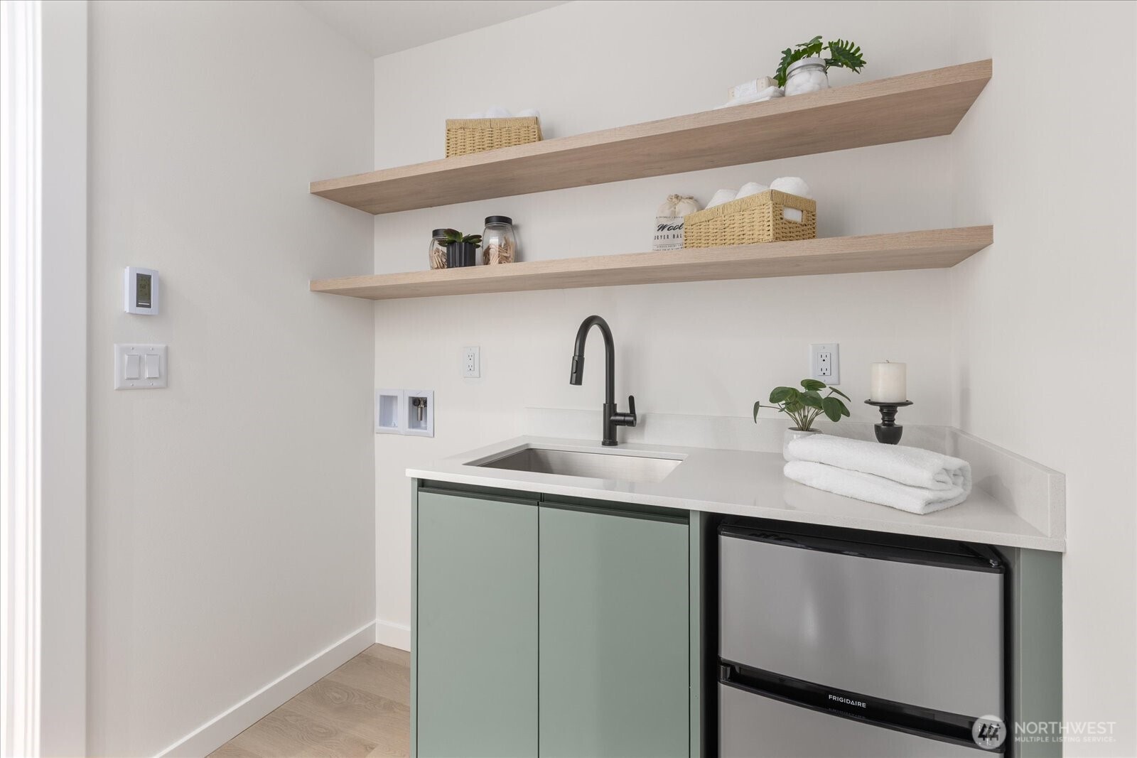 MLS #NWM2500328 image #25