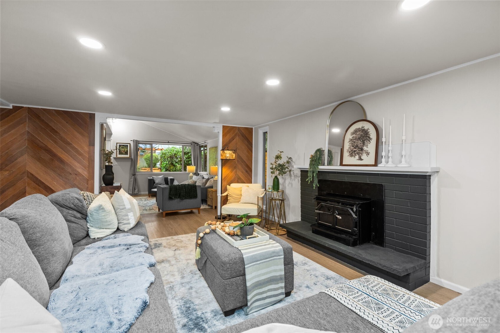 MLS #NWM2500341 image #7