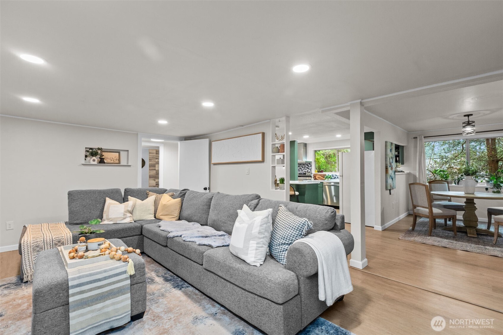 MLS #NWM2500341 image #5