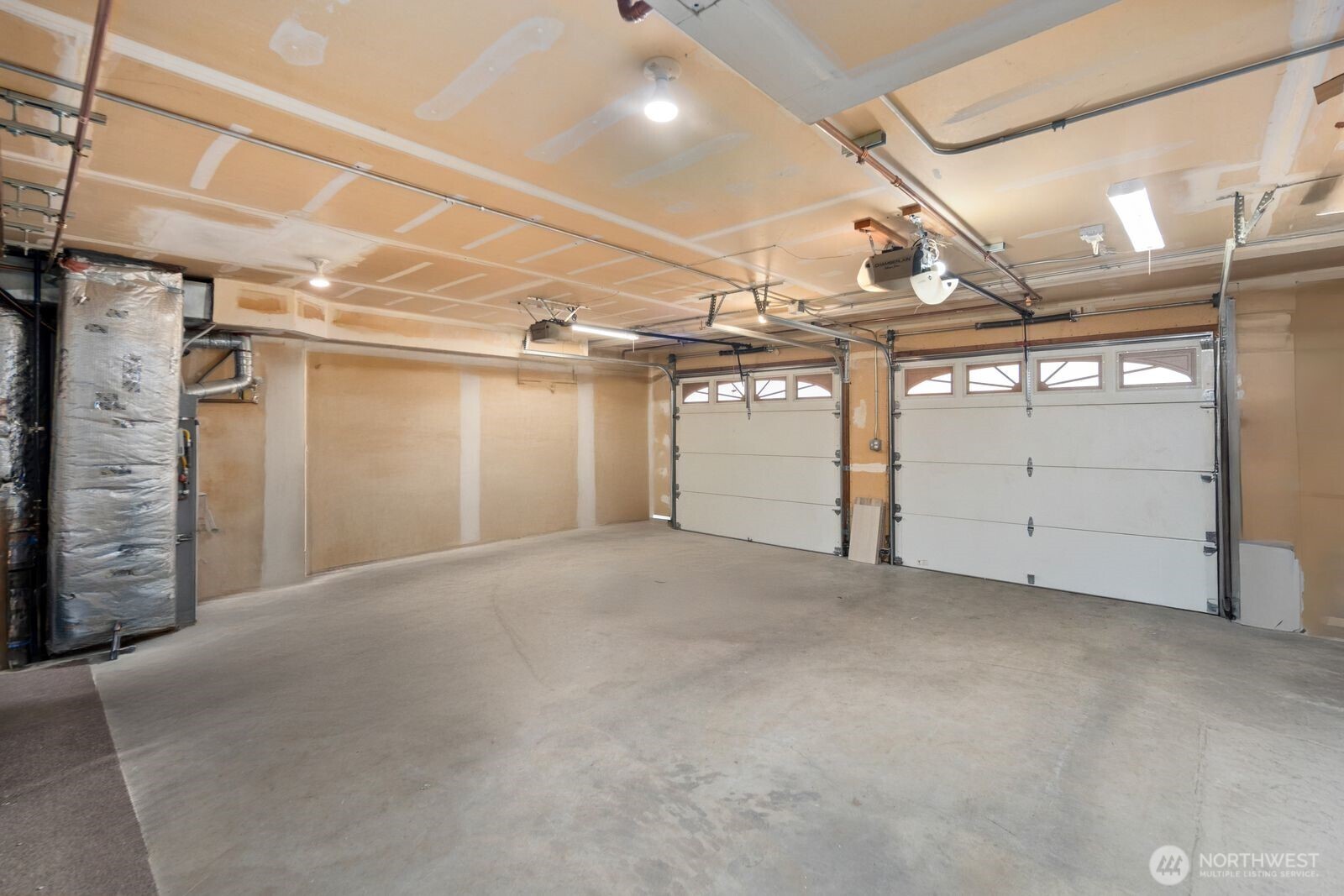 MLS #NWM2500352 image #35