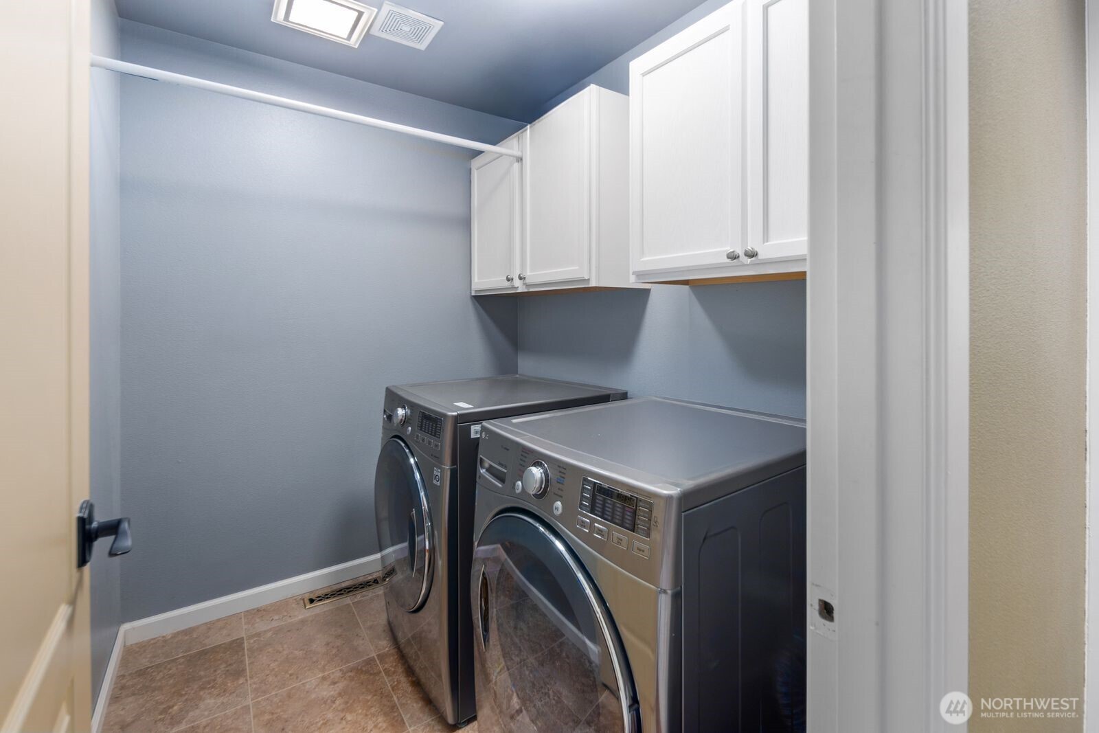 MLS #NWM2500352 image #18