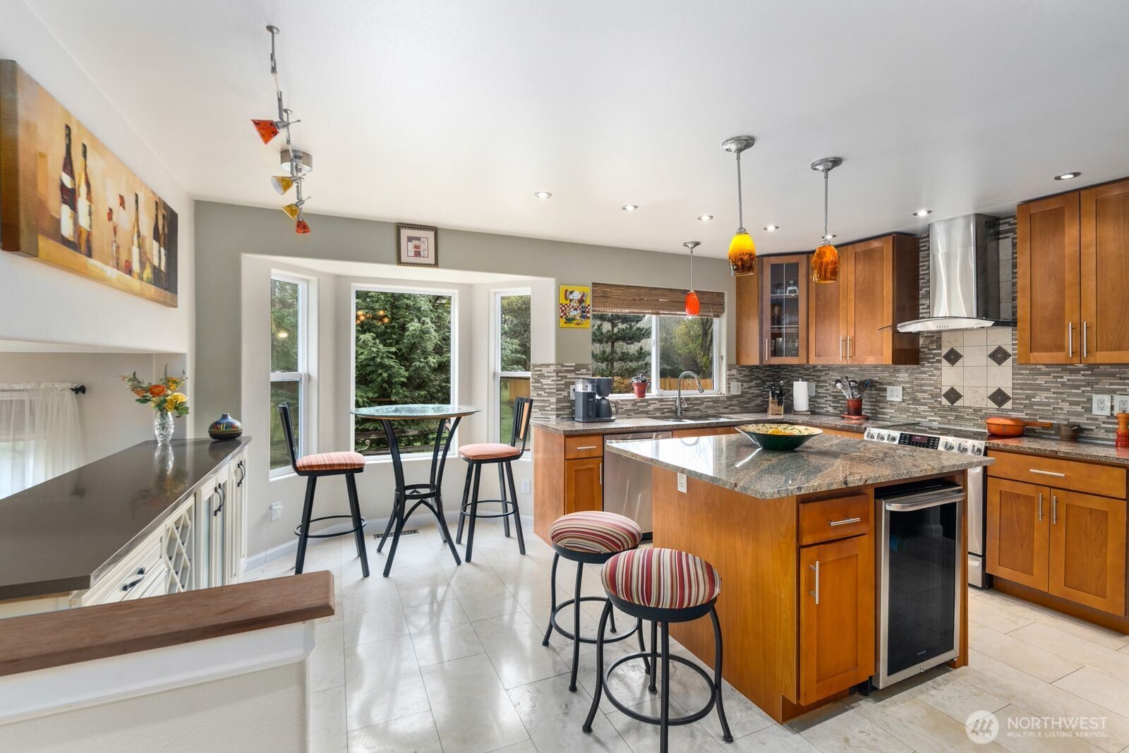 MLS #NWM2500352 image #4