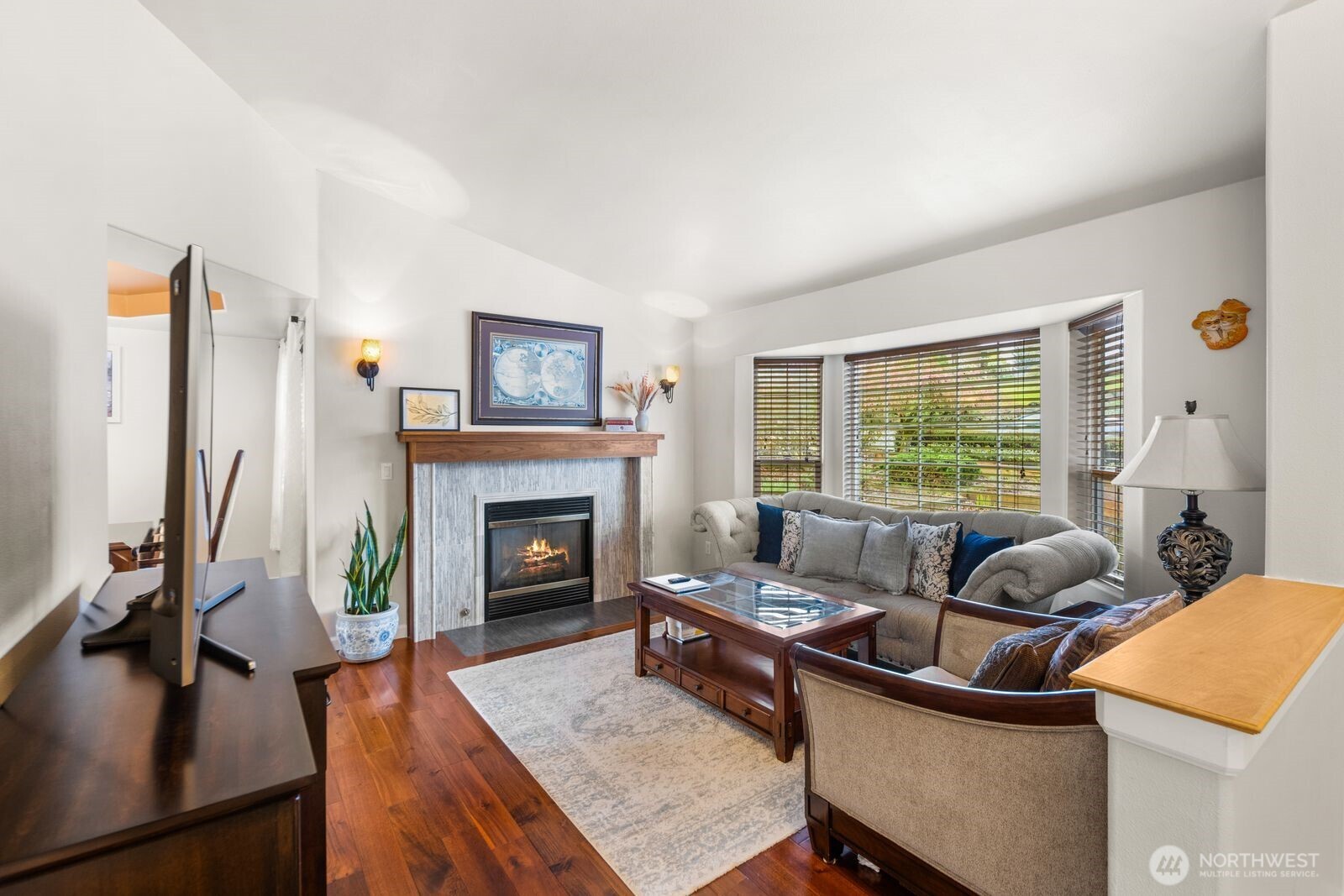 MLS #NWM2500352 image #2