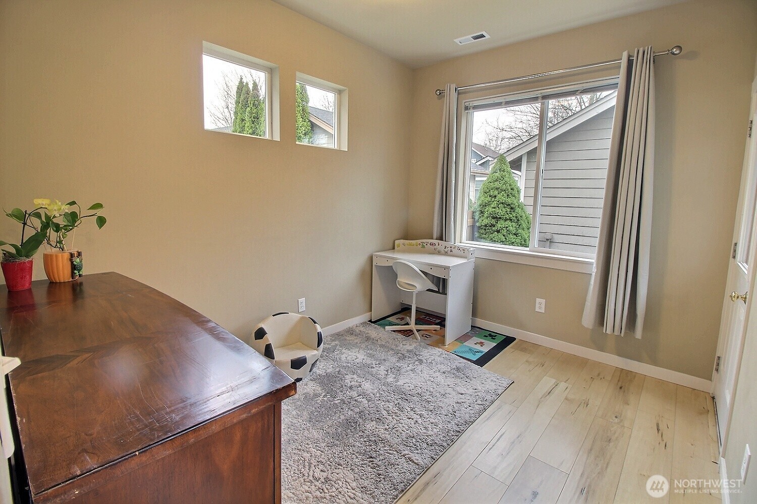 MLS #NWM2500399 image #11