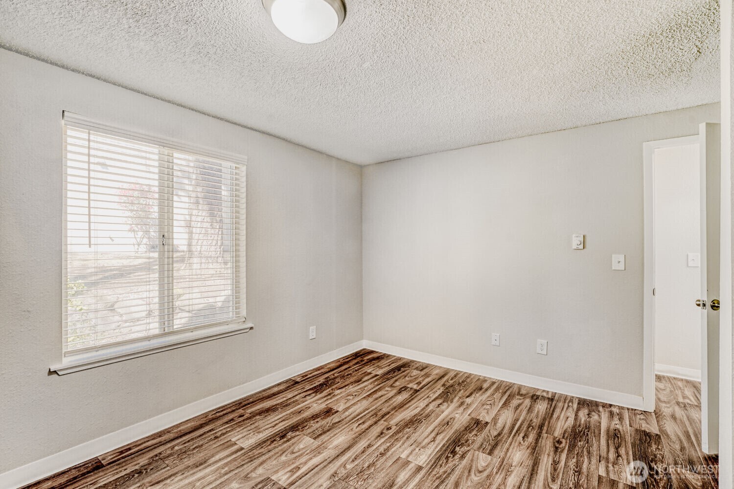 MLS #NWM2500500 image #16