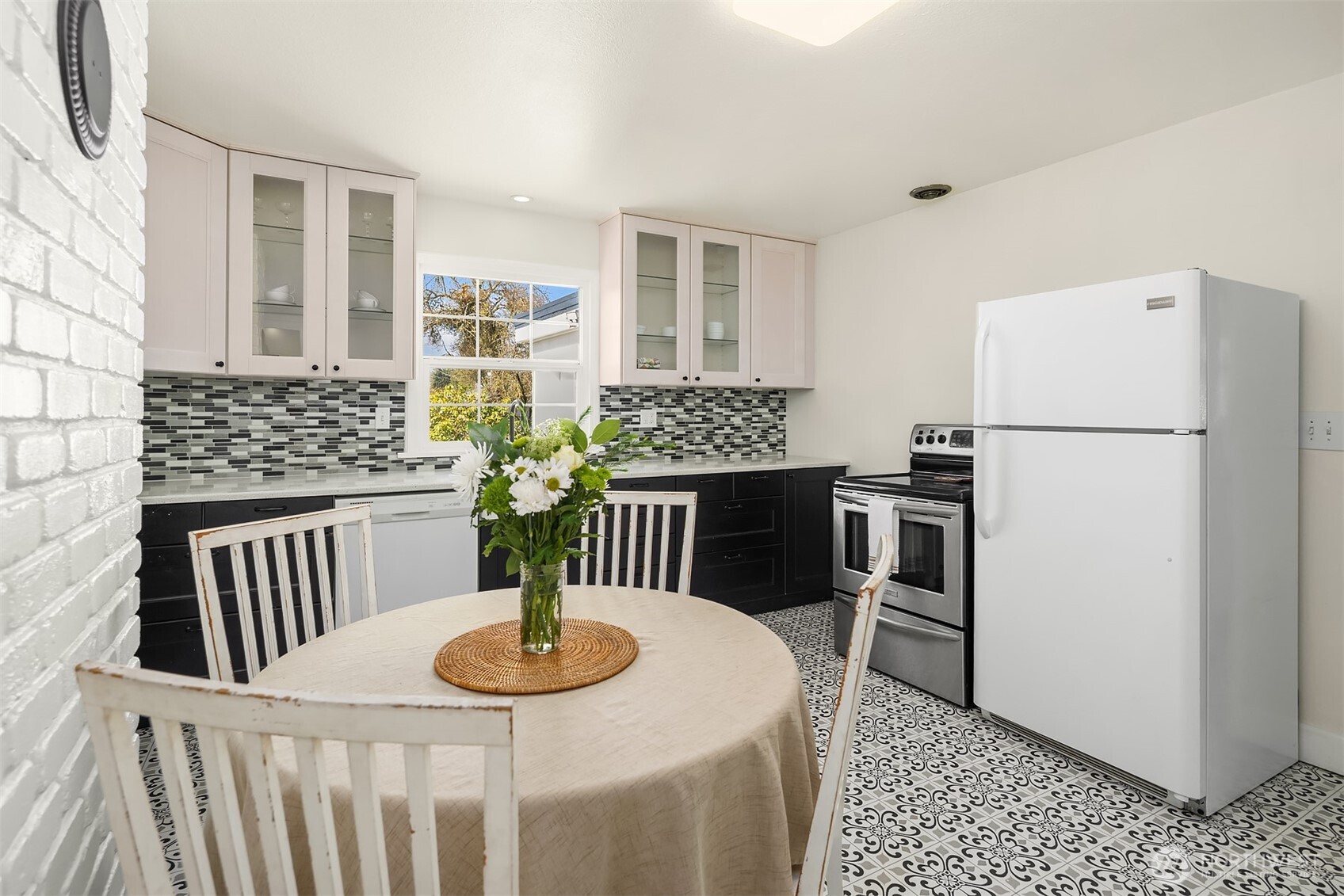 MLS #NWM2500502 image #12