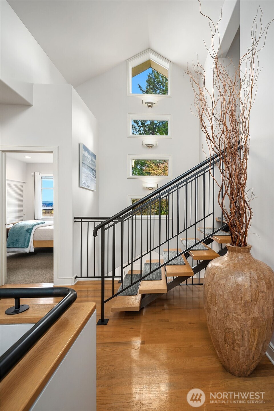 MLS #NWM2500508 image #17