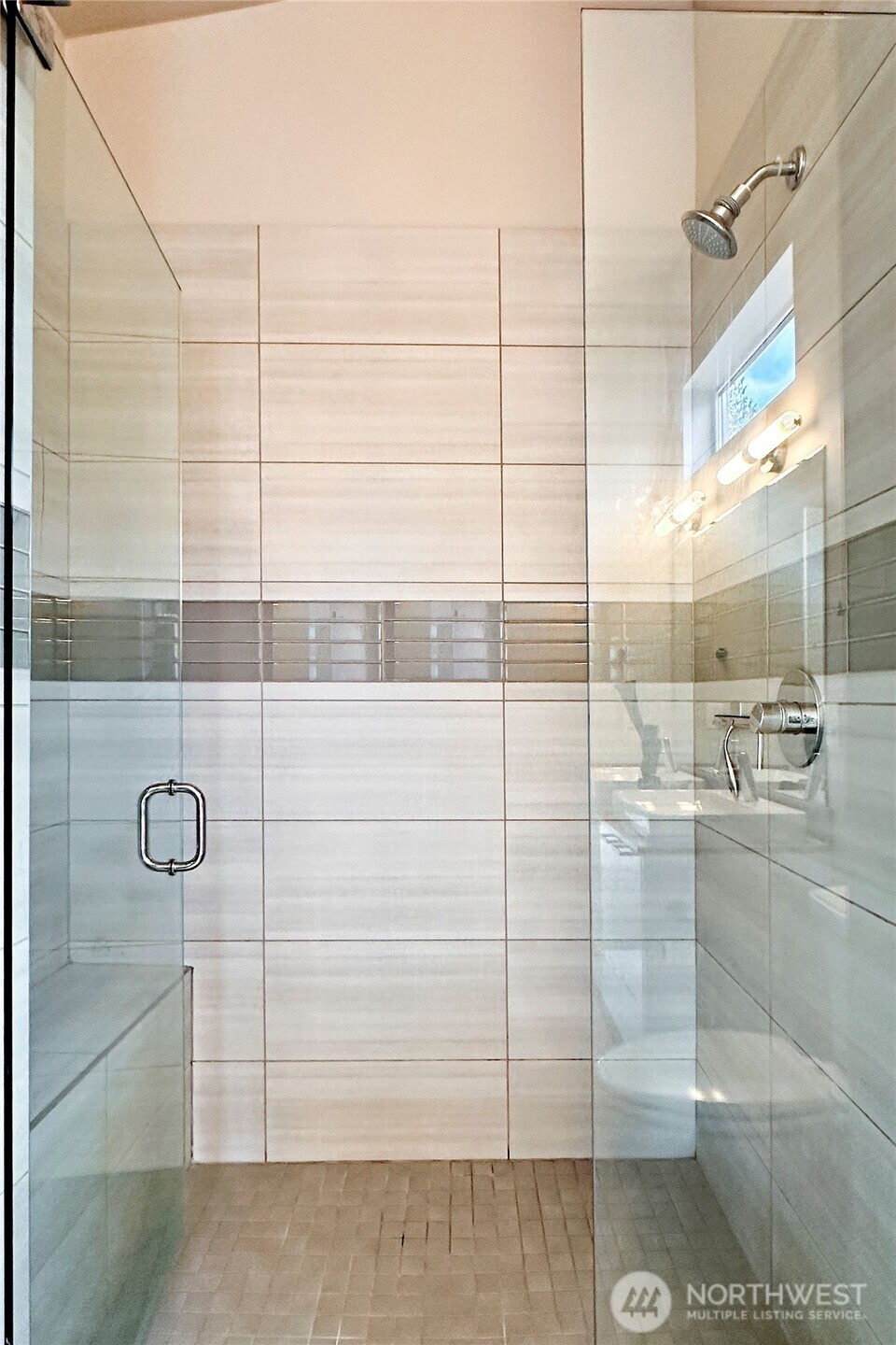 MLS #NWM2500526 image #17