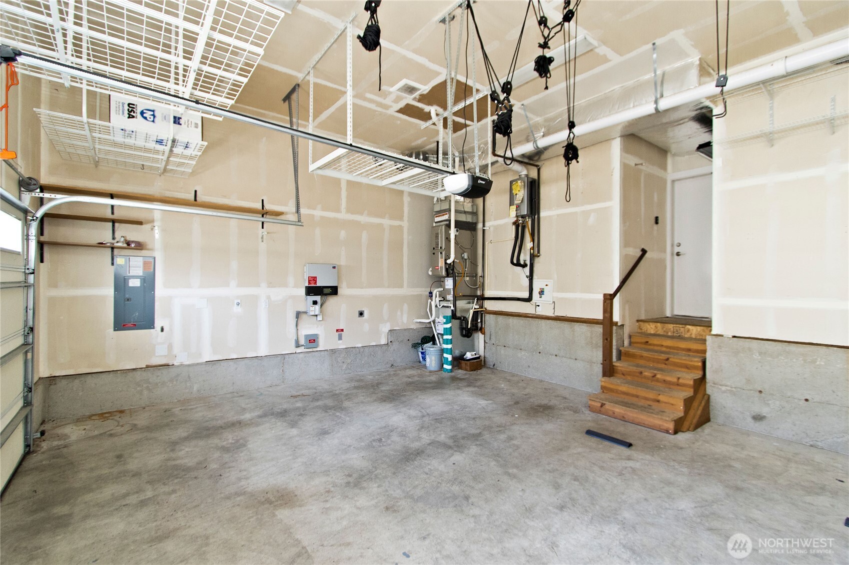 MLS #NWM2500526 image #2