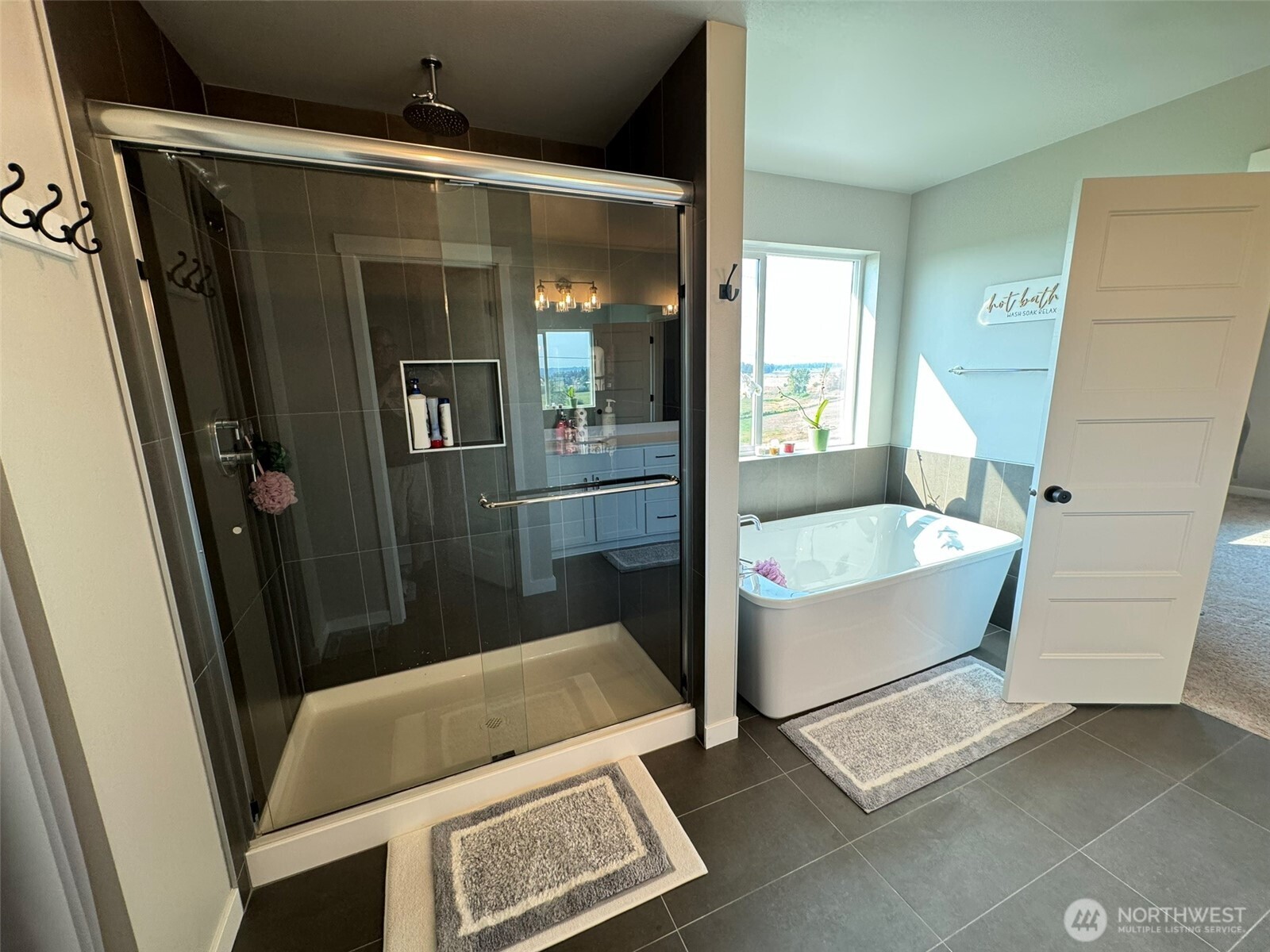 MLS #NWM2500556 image #23