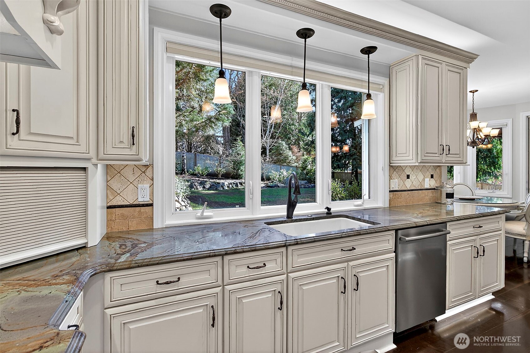 MLS #NWM2500562 image #14